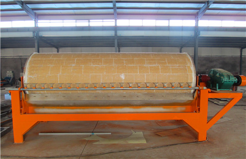 磁選機滾筒，磁選機滾筒使用耐磨陶瓷片防磨技術關鍵在哪里？_鐵礦磁選機滾筒使用耐磨陶瓷片防磨技術關鍵在哪里？磁場一般為多少_磁塊如何排列